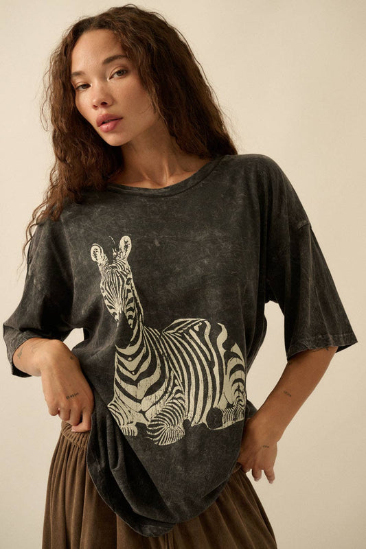Zebra Vintage-Wash Oversize Graphic Tee