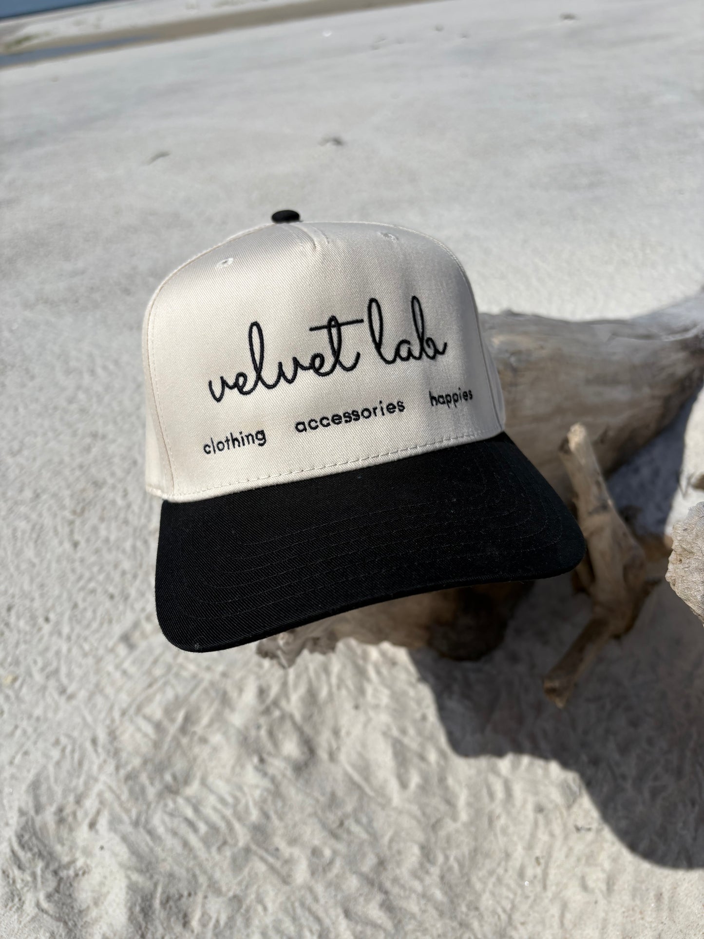 VELVET LAB LOGO HAT