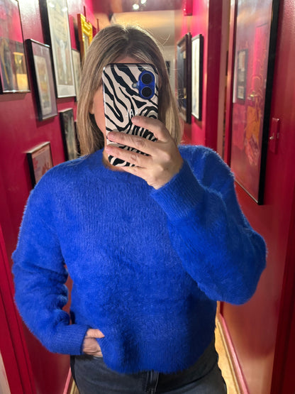 FUZZY SWEATER