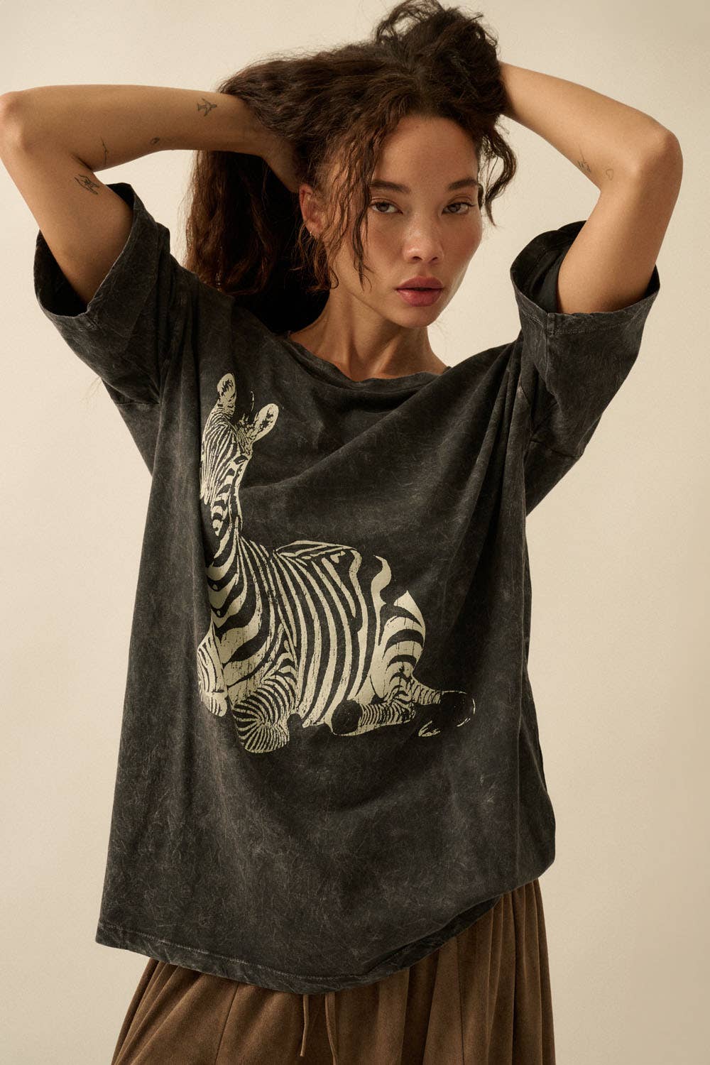 Zebra Vintage-Wash Oversize Graphic Tee