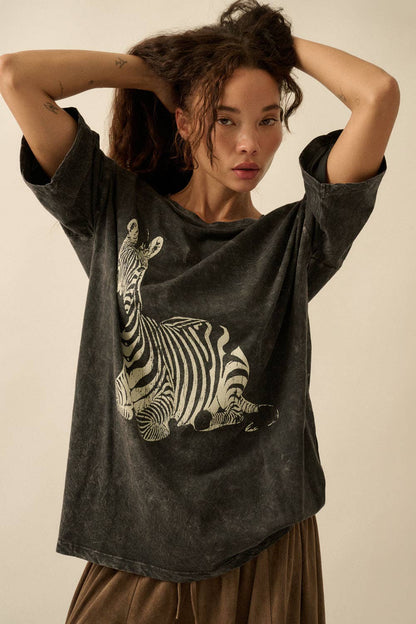 Zebra Vintage-Wash Oversize Graphic Tee