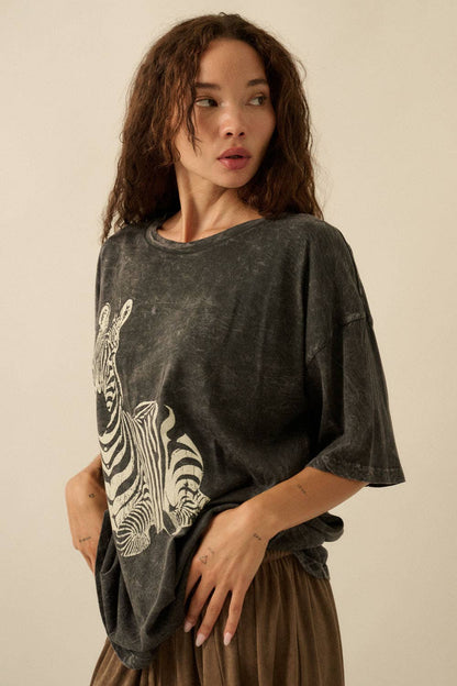 Zebra Vintage-Wash Oversize Graphic Tee