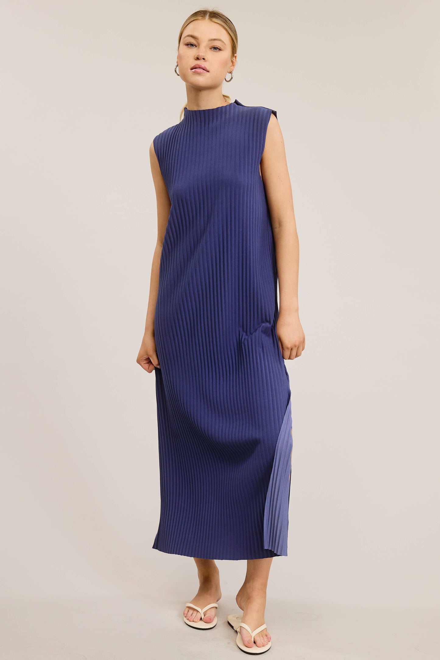 Sleeveless Pleated Midi Dress with Side Slit